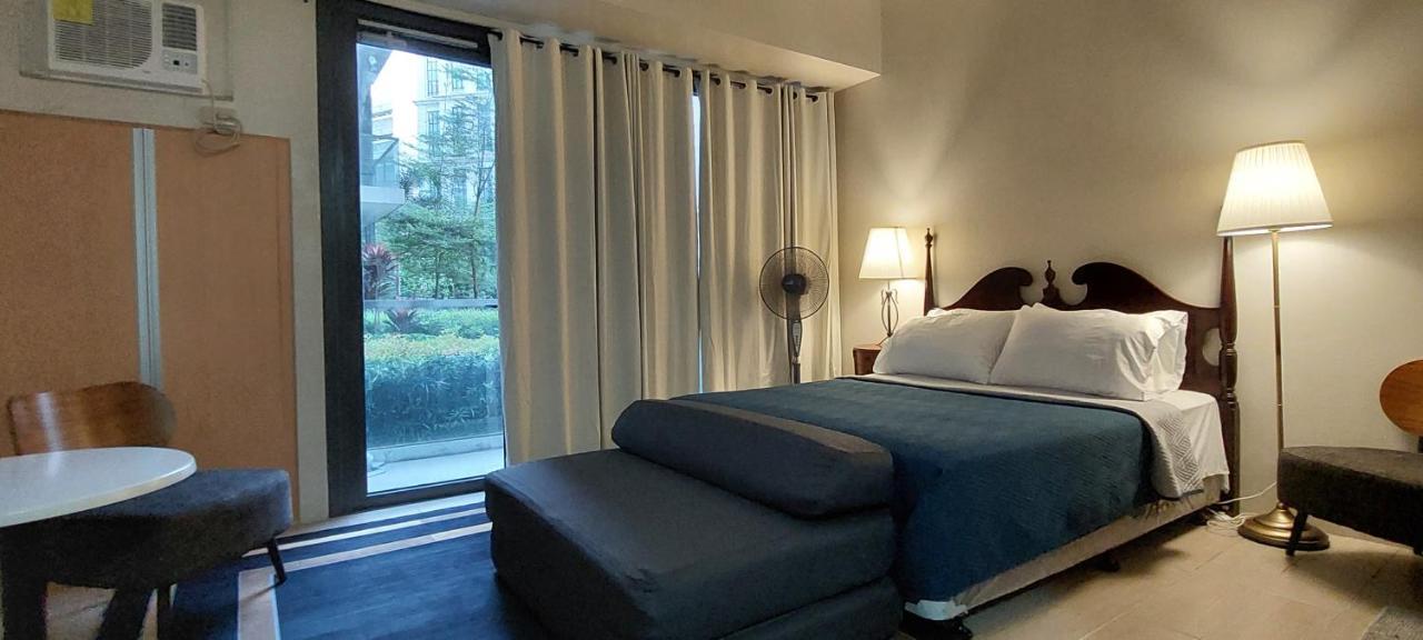 Naia Teminal 3,Newport,Pasay,Elegant Suites Манила Экстерьер фото