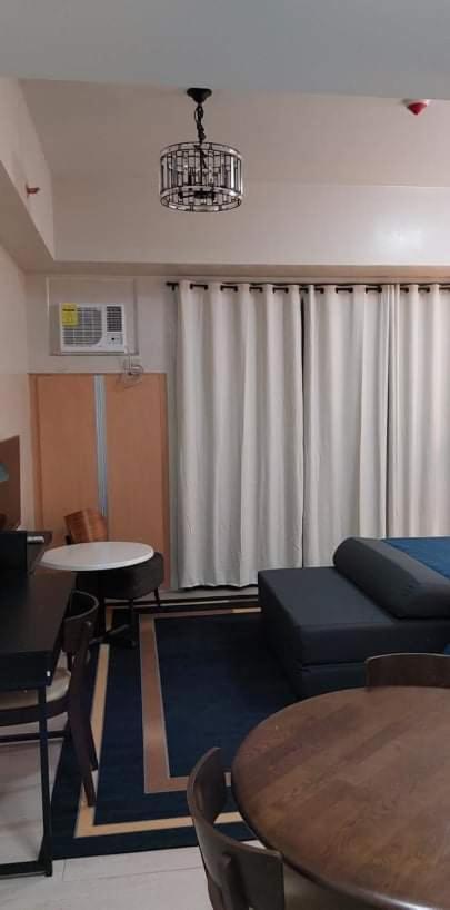 Naia Teminal 3,Newport,Pasay,Elegant Suites Манила Экстерьер фото