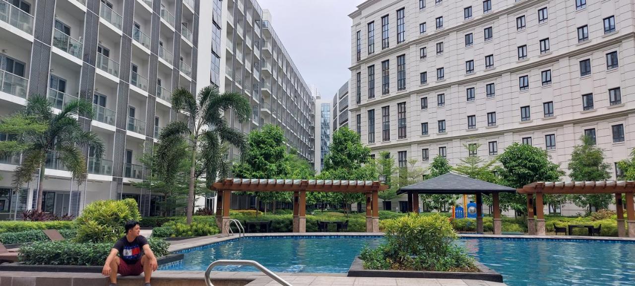 Naia Teminal 3,Newport,Pasay,Elegant Suites Манила Экстерьер фото