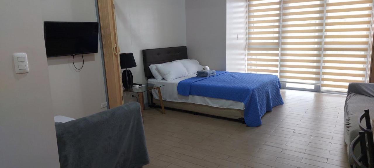 Naia Teminal 3,Newport,Pasay,Elegant Suites Манила Экстерьер фото