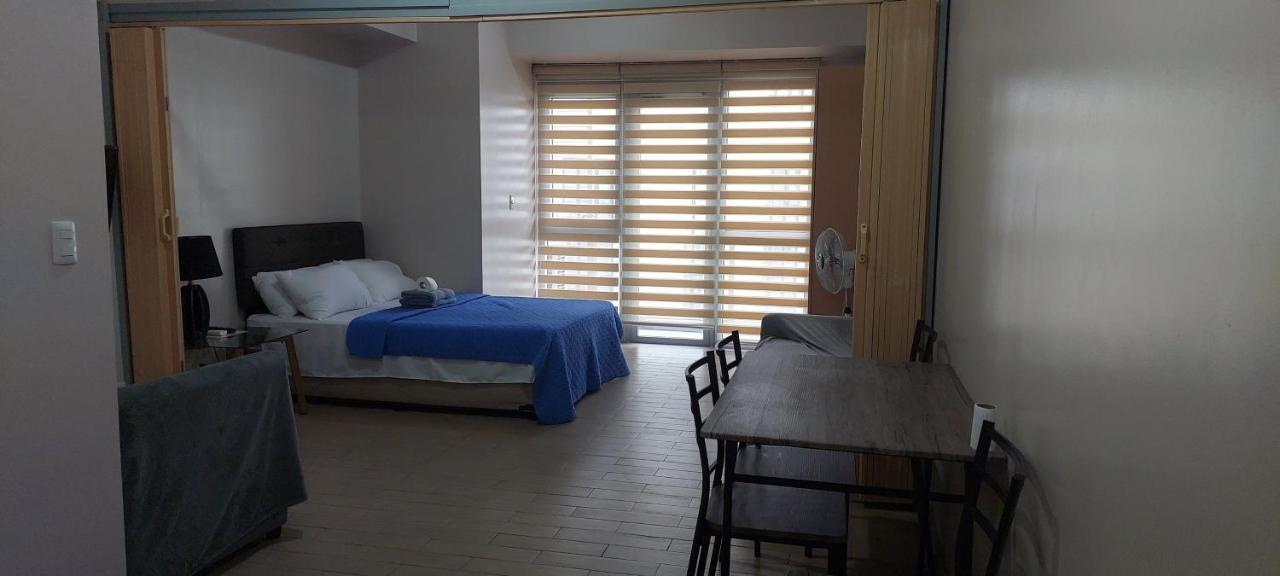 Naia Teminal 3,Newport,Pasay,Elegant Suites Манила Экстерьер фото
